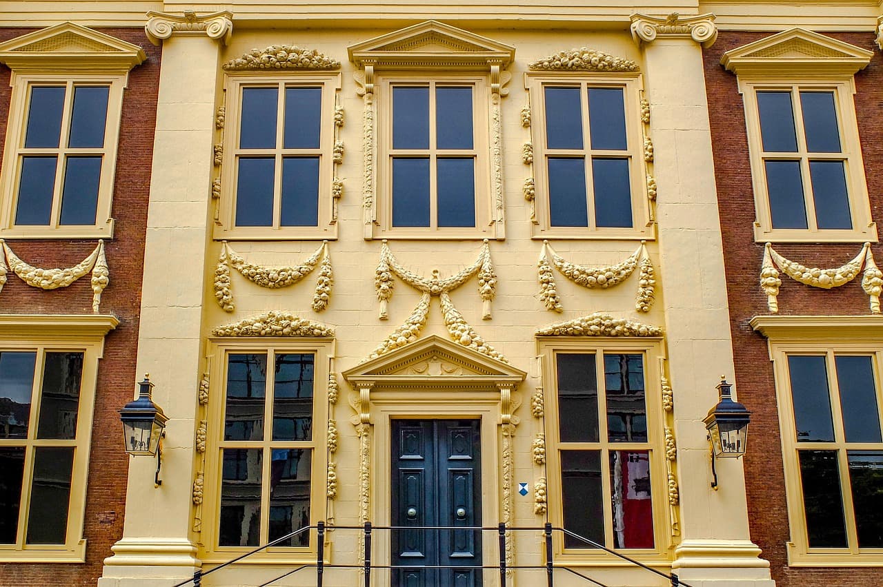 Dakdekker in Den Haag