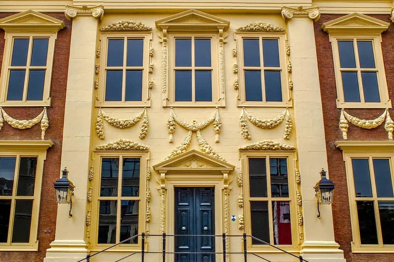 Vergelijk Dakdekkers in Den Haag | VergelijkInDeBuurt.nl Vergelijk Dakdekkers Den Haag