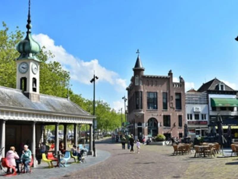 Vergelijk Dakdekkers in Vlaardingen | VergelijkInDeBuurt.nl Vergelijk Dakdekkers Vlaardingen